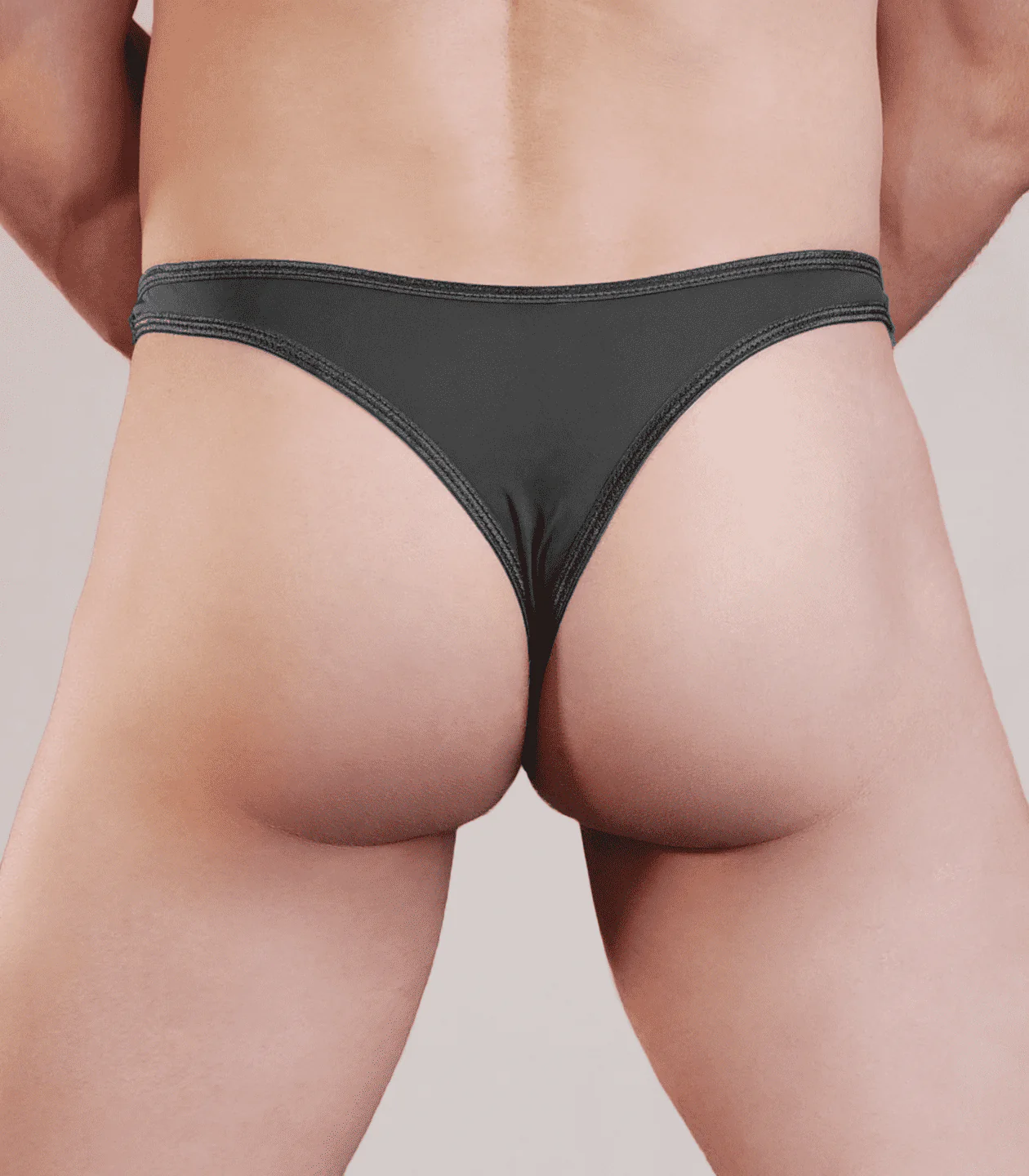 Plain mens lycra g-string. S/M